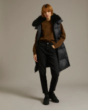 Load image into Gallery viewer, Yves Salomon Long ARMY Down Jacket