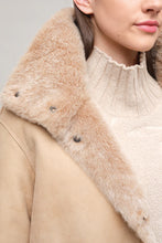 Load image into Gallery viewer, FRAUENSCHUH Dolli Lambskin Jacket, Sesame