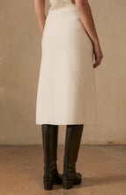 Load image into Gallery viewer, FRAUENSCHUH Zita Wool Skirt