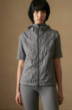 Load image into Gallery viewer, FRAUENSCHUH Sidney Hooded Vest QNP, Cement