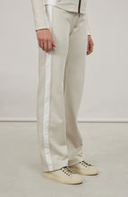 Load image into Gallery viewer, FRAUENSCHUH Inga Natural Powerstretch Pant , Sandstone/Creme