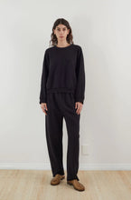 Load image into Gallery viewer, WOL HIDE Easy Sweatpant - Black