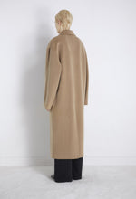 Load image into Gallery viewer, LouLou Studio Borneo Coat