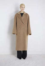 Load image into Gallery viewer, LouLou Studio Borneo Coat