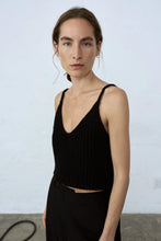 Load image into Gallery viewer, CORDERA Cotton Top - black