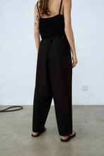 Load image into Gallery viewer, CORDERA Cotton Top - black