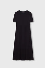 Load image into Gallery viewer, CORDERA Viscose Pleated Dress - Black