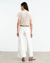 Load image into Gallery viewer, NILI LOTAN Normandy Blouse, Ivory
