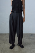 Load image into Gallery viewer, CORDERA Tailoring Masculine Pants - Black