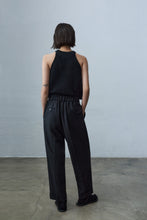 Load image into Gallery viewer, CORDERA Tailoring Masculine Pants - Black