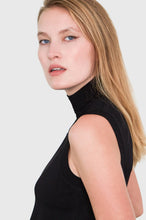 Load image into Gallery viewer, Santicler Hepburn Sleeveless Top, Black