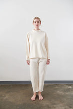 Load image into Gallery viewer, Wol Hide Mockneck Sweatshirt - Natural