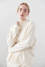 Load image into Gallery viewer, Wol Hide Mockneck Sweatshirt - Natural