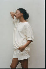 Load image into Gallery viewer, Wol Hide Big Summer Sweatshirt : Natural