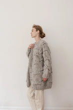Load image into Gallery viewer, Wol Hide Handknit Cloud Cardigan