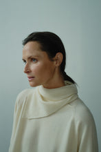 Load image into Gallery viewer, CORDERA Cashmere Bandana - Natural