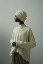 Load image into Gallery viewer, CORDERA Cashmere V-Neck Sweater - Natural