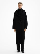 Load image into Gallery viewer, DAGMAR Doublé Scarf, Black
