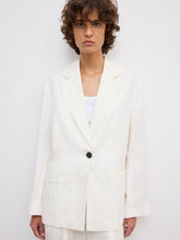 Load image into Gallery viewer, DAGMAR Sb Linen Blazer, White
