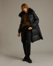 Load image into Gallery viewer, Yves Salomon Long ARMY Down Jacket
