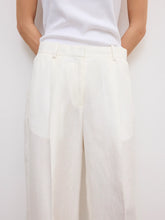 Load image into Gallery viewer, DAGMAR Relaxed Linen Trouser, White
