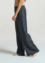 Load image into Gallery viewer, ASCENO Austin Wide Leg Trouser, Charcoal

