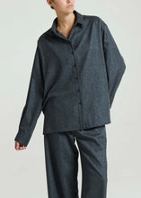 Load image into Gallery viewer, ASCENO Maya Oversized Collard Shirt, Charcoal
