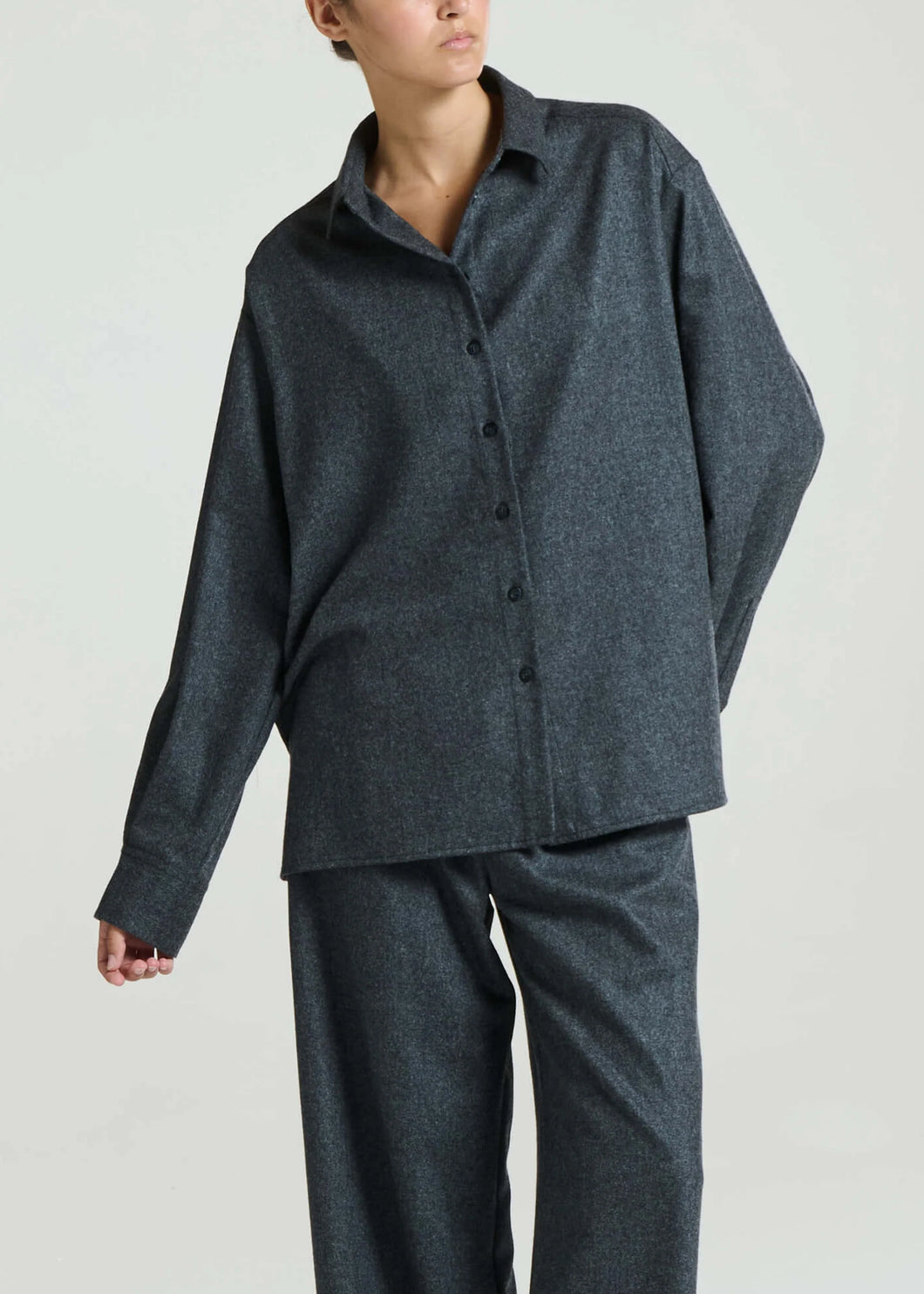 ASCENO Maya Oversized Collard Shirt, Charcoal