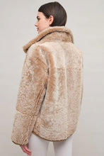 Load image into Gallery viewer, FRAUENSCHUH Dolli Lambskin Jacket, Sesame
