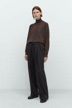 Load image into Gallery viewer, CORDERA Pleated Relaxed Pant - Dark Brown
