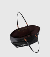 Load image into Gallery viewer, Métier Cala 42 - Elvis Black with Cognac
