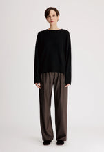Load image into Gallery viewer, LouLou de Saison ANTON sweater - Black
