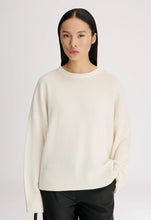 Load image into Gallery viewer, LouLou de Saison ANTON sweater - Ivory

