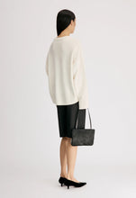 Load image into Gallery viewer, LouLou de Saison ANTON sweater - Ivory
