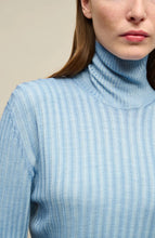 Load image into Gallery viewer, FRAUENSCHUH MarleenDyed Turtleneck, Light Sky
