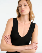Load image into Gallery viewer, Nili Lotan Bernice Sweater Dress - Black
