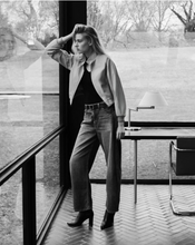 Load image into Gallery viewer, Nili Lotan Tribeca Jean, Classic Wash
