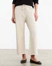 Load image into Gallery viewer, Nili Lotan Kiki Sweatpant - Chalk
