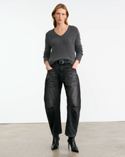 Load image into Gallery viewer, Nili Lotan Shon jean, Stone Black Wash
