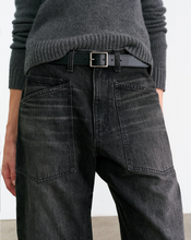 Load image into Gallery viewer, Nili Lotan Shon jean, Stone Black Wash
