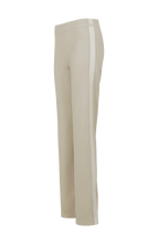 Load image into Gallery viewer, FRAUENSCHUH Inga Natural Powerstretch Pant , Sandstone/Creme
