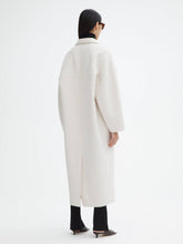 Load image into Gallery viewer, House of Dagmar Oversized Doublé Coat - Panna
