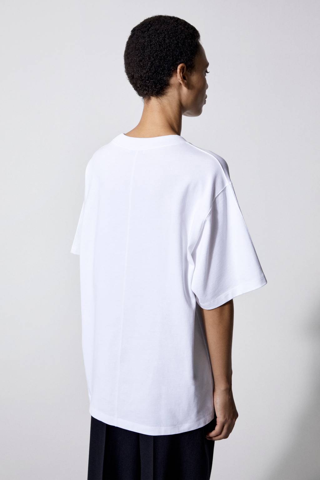 snap PEF bifald House of Dagmar Edna T-Shirt - White – M. STUDIO