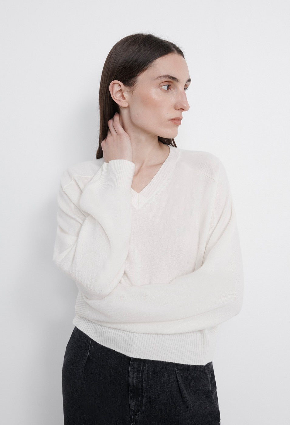 Loulou Studio Emsalo V-Neck Cashmere Sweater - Ivory