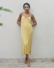 Load image into Gallery viewer, Wol Hide Bare Dress : Honey
