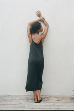 Load image into Gallery viewer, Wol Hide Bare Dress : Onyx
