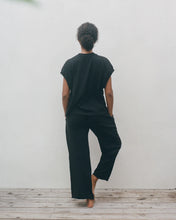 Load image into Gallery viewer, Wol Hide Easy Pant : Black

