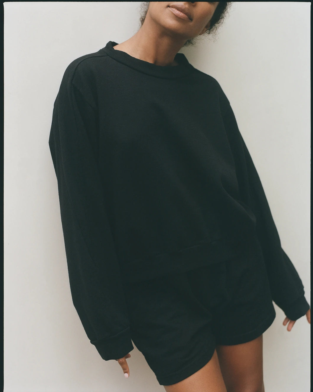 Wol Hide Easy Summer Sweatshirt : Black