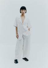 Load image into Gallery viewer, CORDERA Linen Blazer Shirt - Natural
