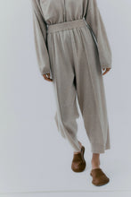 Load image into Gallery viewer, CORDERA Cashmere Pants
